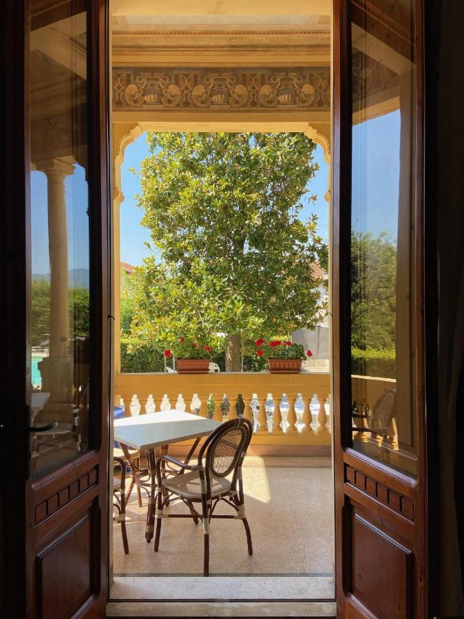 Villa Moorings Barga Exterior photo