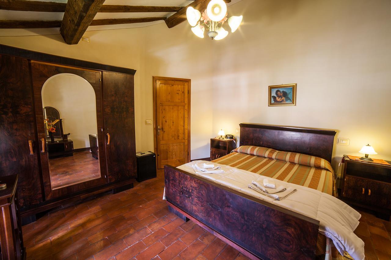 Villa Moorings Barga Exterior photo