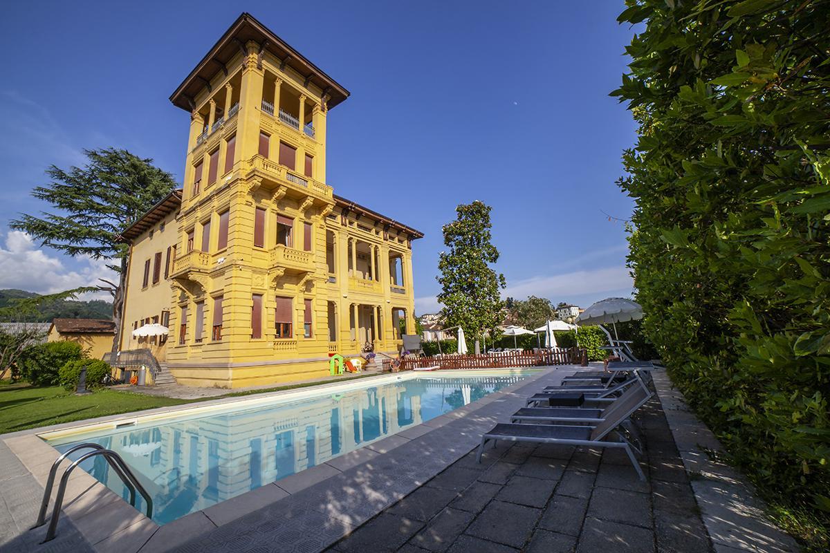 Villa Moorings Barga Exterior photo